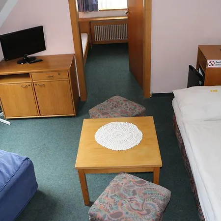 - Alt - Strassgang Guest house Graz