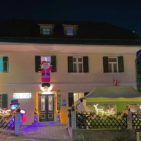 - Alt - Strassgang Graz