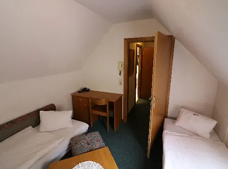 - Alt - Strassgang Pensjonat 3*