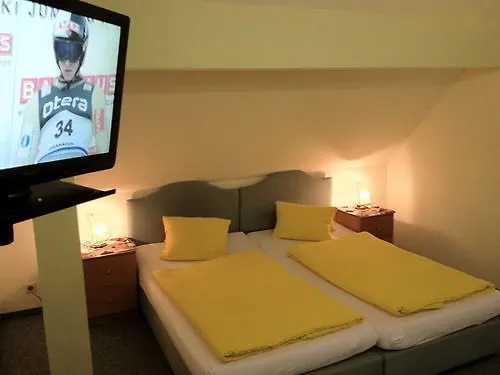 بيت ضيافة - Alt - Strassgang 3*